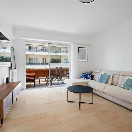 Appartement 110 M2 Family, 3 Bedrooms Ac And Terrace 8 Min Away